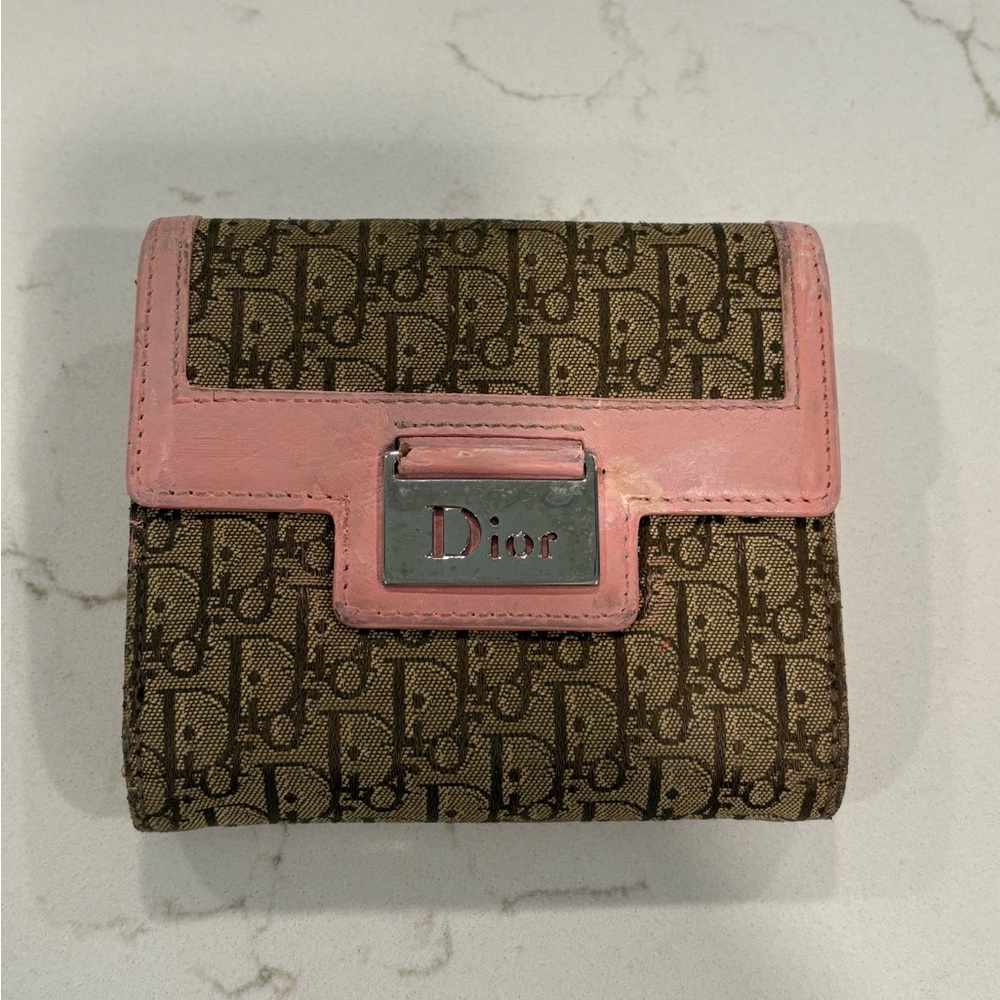 Dior compact wallet